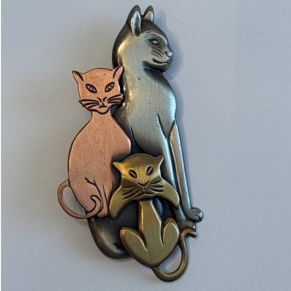 Trio Cat Brooch Pin Feline Silver Gold Copper Tone Vintage Estate K&T Signed - Picture 1 of 7